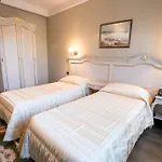 Victoria Hotel