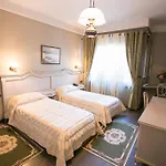 Victoria Hotel