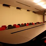 Victoria Hotel 4*