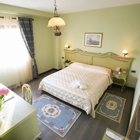 Victoria 4* Τίρανα