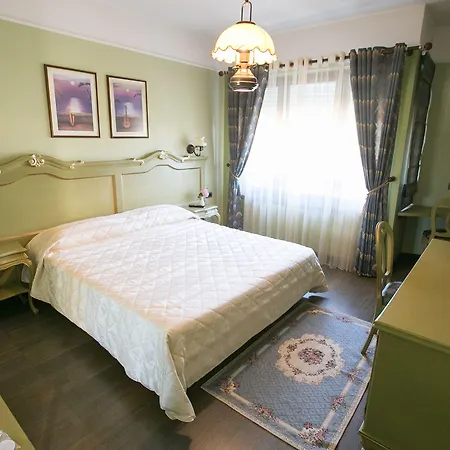 Szálloda Victoria 4*