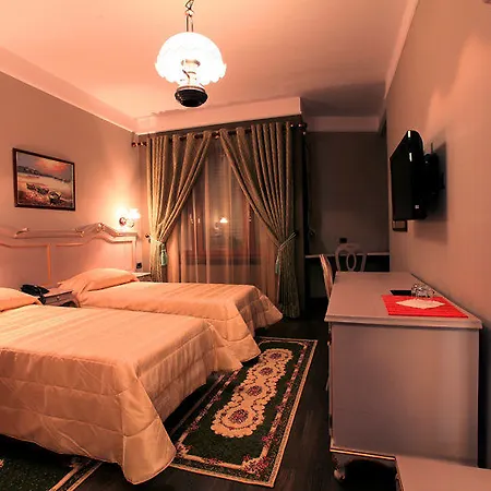 Victoria Szálloda Tirana