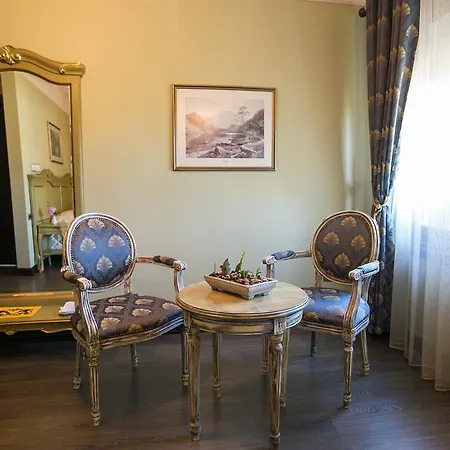 Victoria Tirana