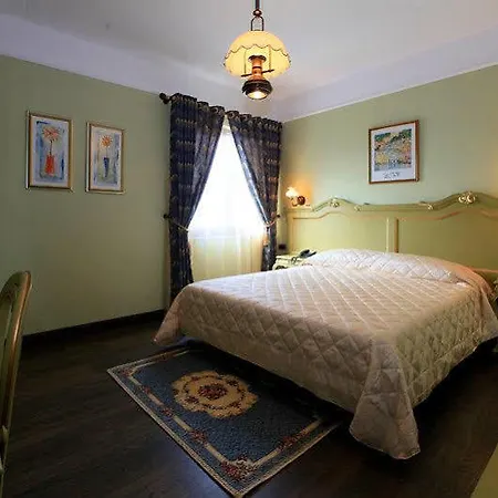 Victoria Hotel Tirana